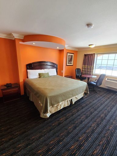 Bedroom 2, Delmonico Inn & Suites, Los Angeles