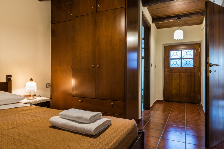 Bedroom 3, Maro's Village House, Private & Serene Stone Villa, Crete