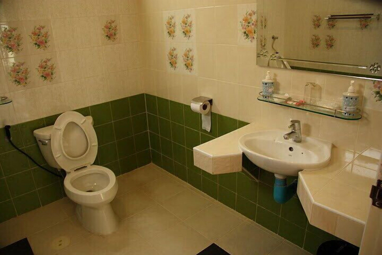 Bathroom 3, Khumphyazaw Resort, Muang Samut Songkhram