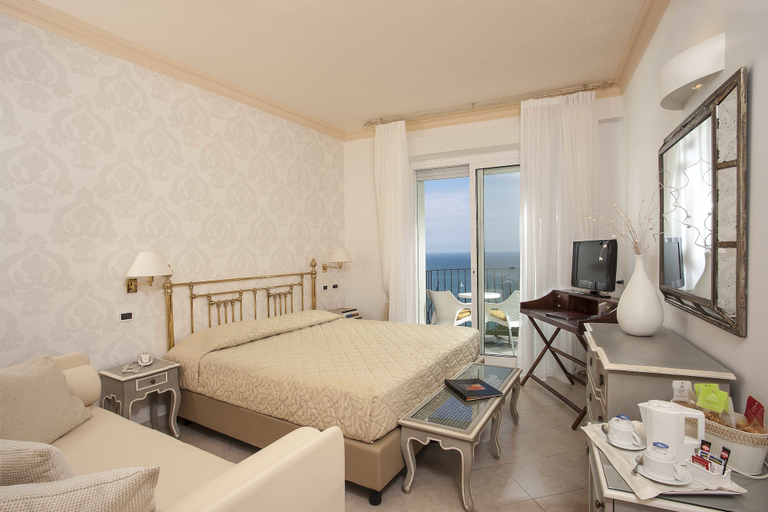 Bedroom 3, Posillipo, Pesaro E Urbino