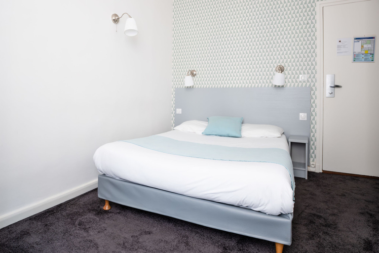 Bedroom 3, Hotel Au Patio Morand, Rhône