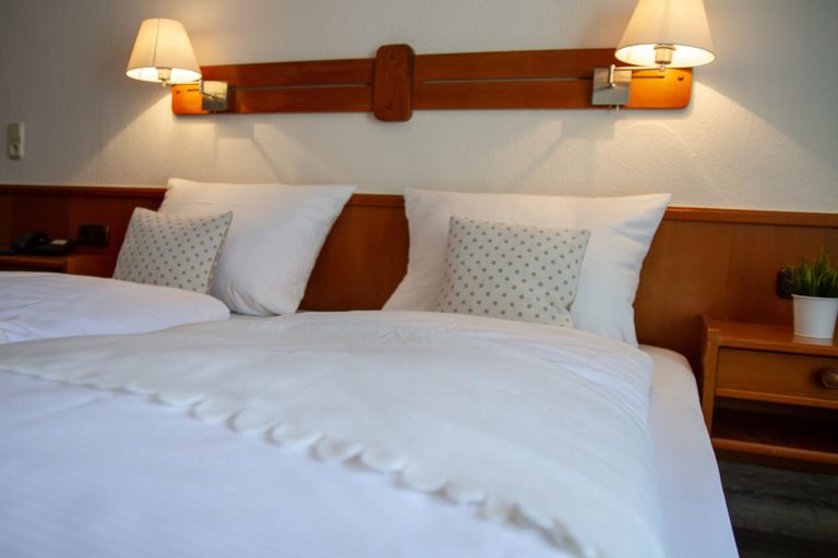 Bedroom 3, Hotel Restaurant Bastei, Mühldorf am Inn
