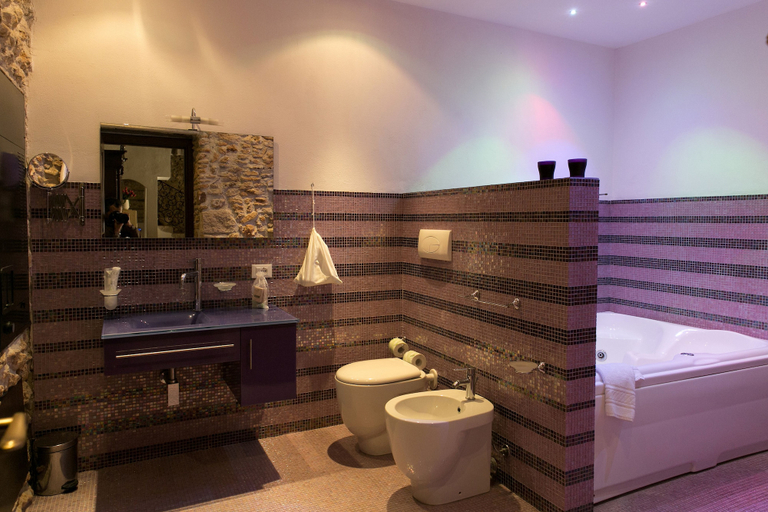 Bathroom 4, Borgo degli Angeli Wellness & Resort, Palermo