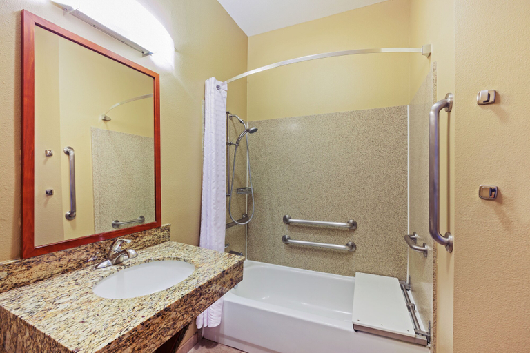 Bathroom 5, Candlewood Suites EL PASO, El Paso