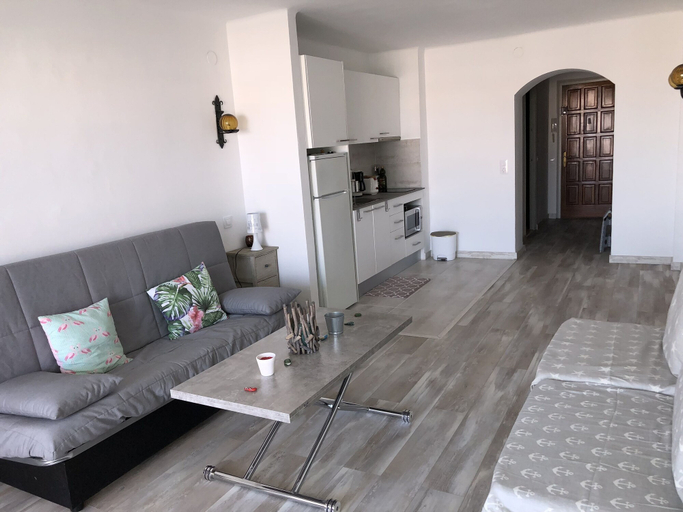 Others 4, Apartamento Inmobahia - BI - 67, Girona