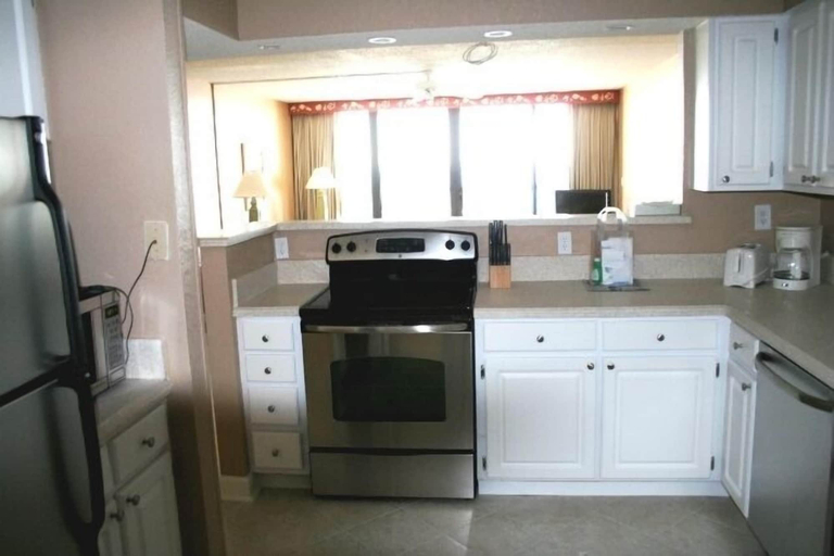 Others 5, Club Regency in Regency Towers, Horry