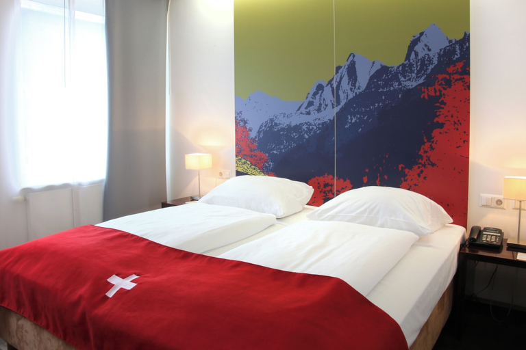 Bedroom 4, Helvetia Rooms – Self Check-In, München