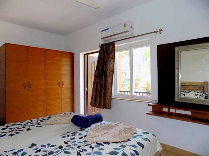 Bedroom 2, Modern Apartment near Club Cabana- CM035, North Goa
