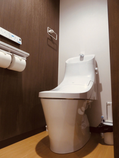 Bathroom 3, Utatei Nada, Takayama