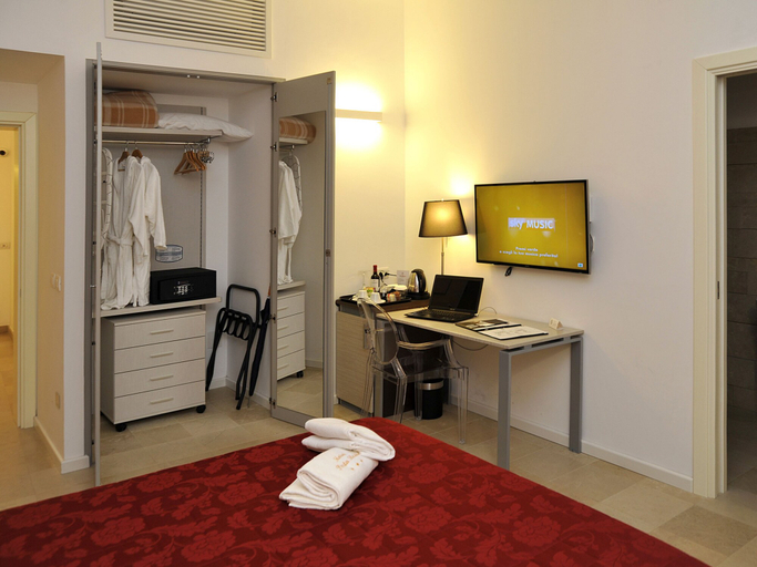 Bedroom 3, Hotel Porta Reale, Syracuse