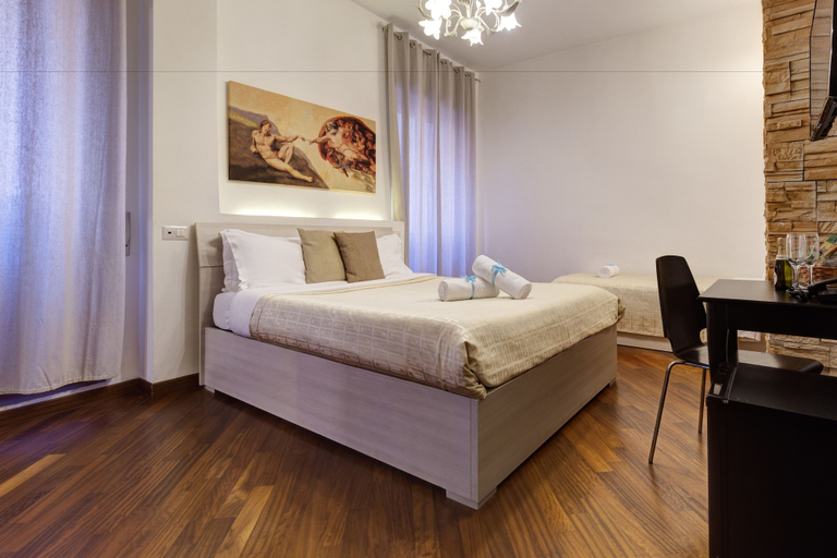 Bedroom 3, Little Rhome Suites, Roma
