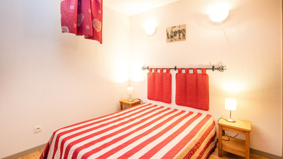 Bedroom 3, Vacancéole - Le Hameau de Valloire, Savoie