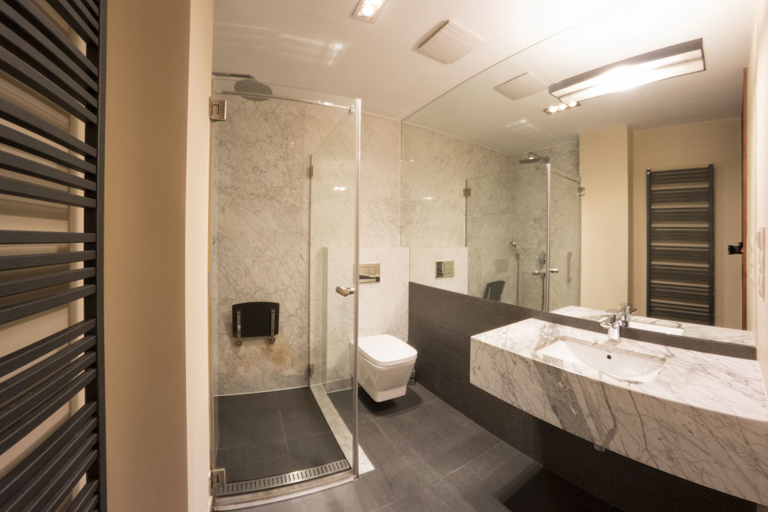 Bathroom 4, Yourplace Biskupia Aparthotel, Kraków City
