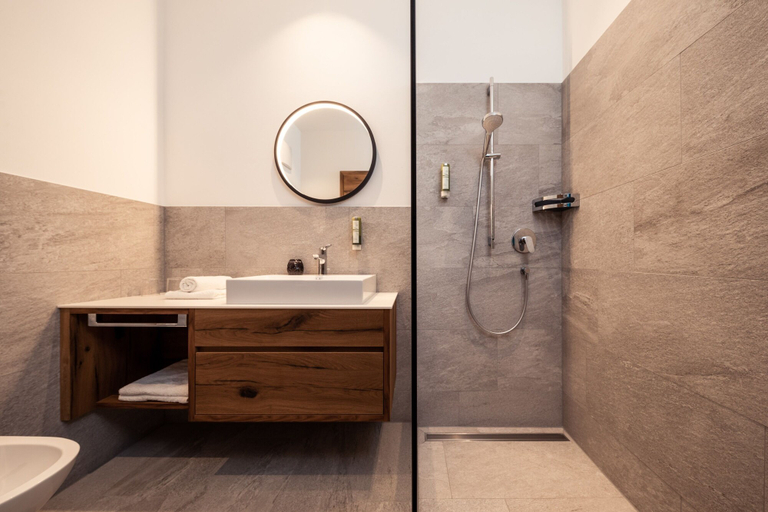 Bathroom 4, B&B Boutiquehotel Clara, Bolzano