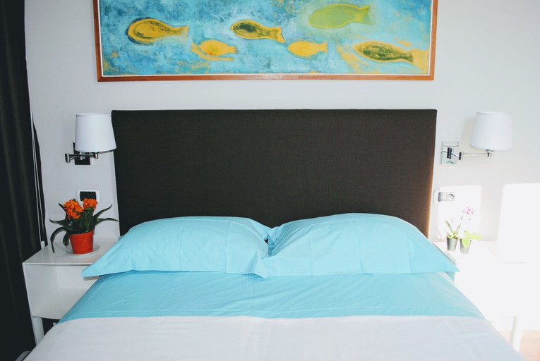 Bedroom 2, Guest House Cavour 278, Roma