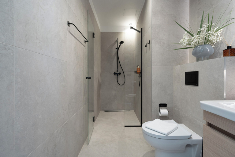 Bathroom 4, Bob W Pärnu, Pärnu