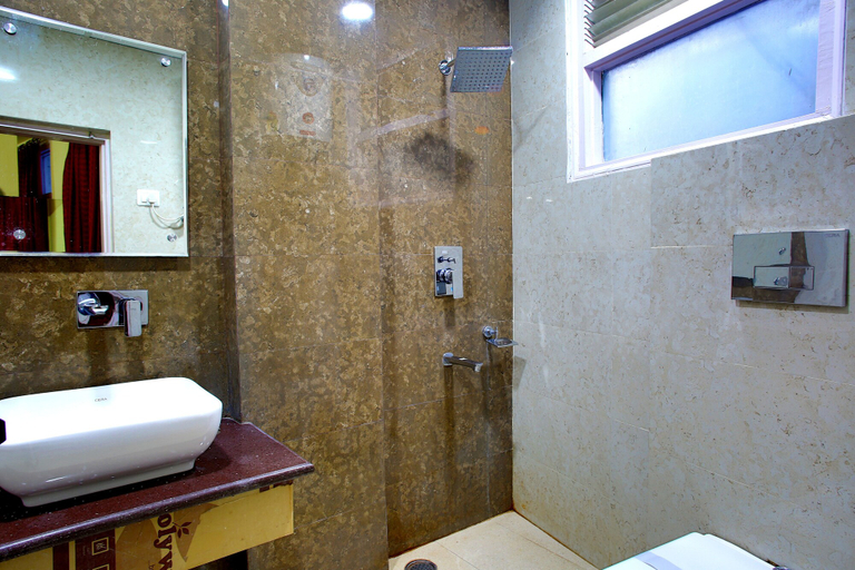 Bathroom 3, Hotel Raghunath, Jammu