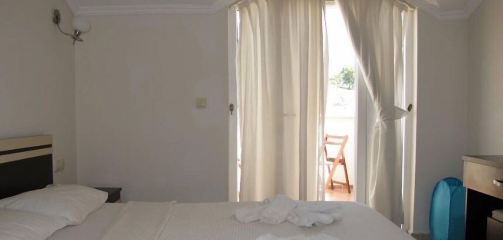 Room 3, Villa SL06 by JoyLettings, Fethiye