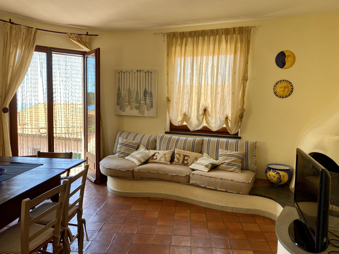 Others 5, Villa Soprana, Livorno