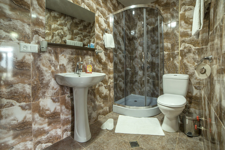 Bathroom 4, Hotel Grand Palace Tbilisi, Tbilisi