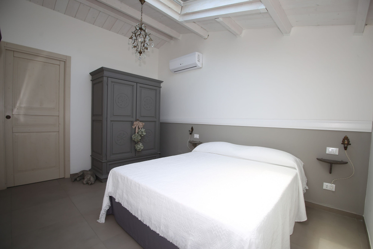 Bedroom 4, Don Alfredo, Taranto