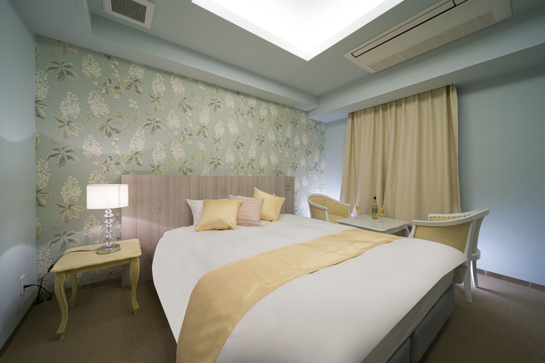 Bedroom 2, La Scala, Wakayama