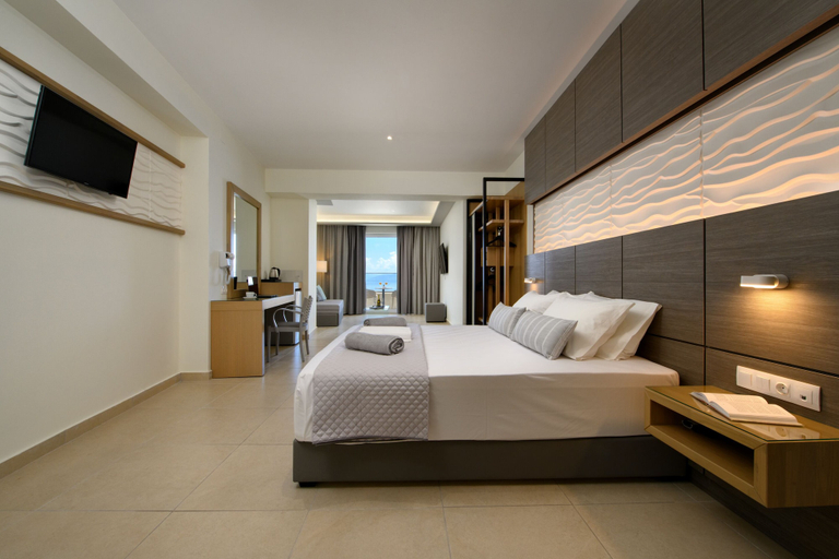 Bedroom 3, Potamaki Beach Hotel, Ionian Islands