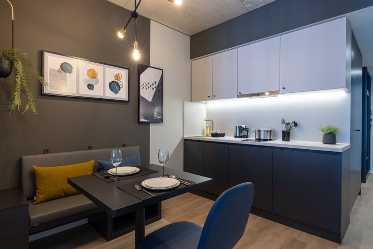 Dining Room 10