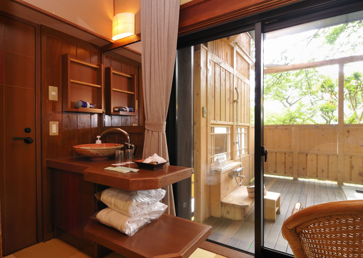 Bathroom 4, Hakone Kowakien Mikawaya Ryokan, Hakone