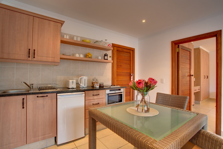 Others 5, Limoni Luxury Suites, Eden
