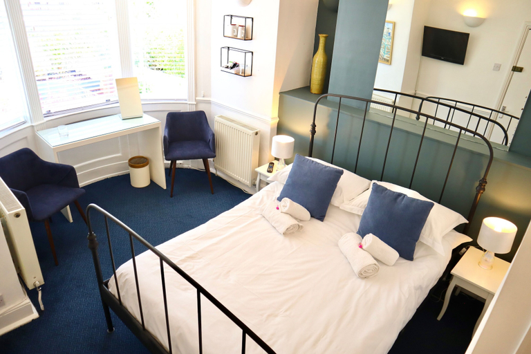 Bedroom 3, Colson House, Brighton and Hove