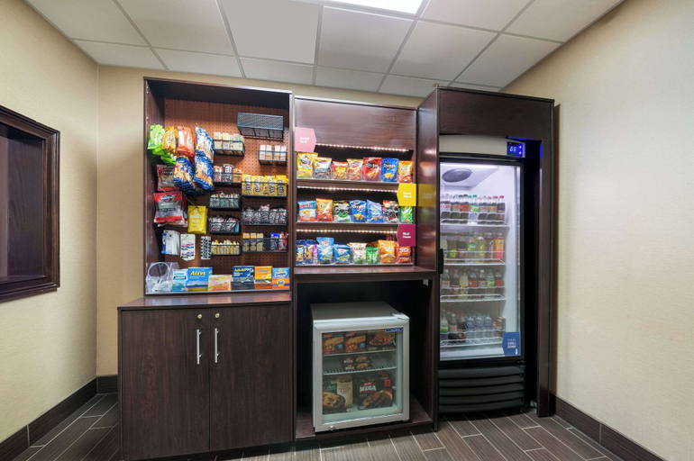 Food & Drinks 5, Comfort Suites Northlake, Mecklenburg