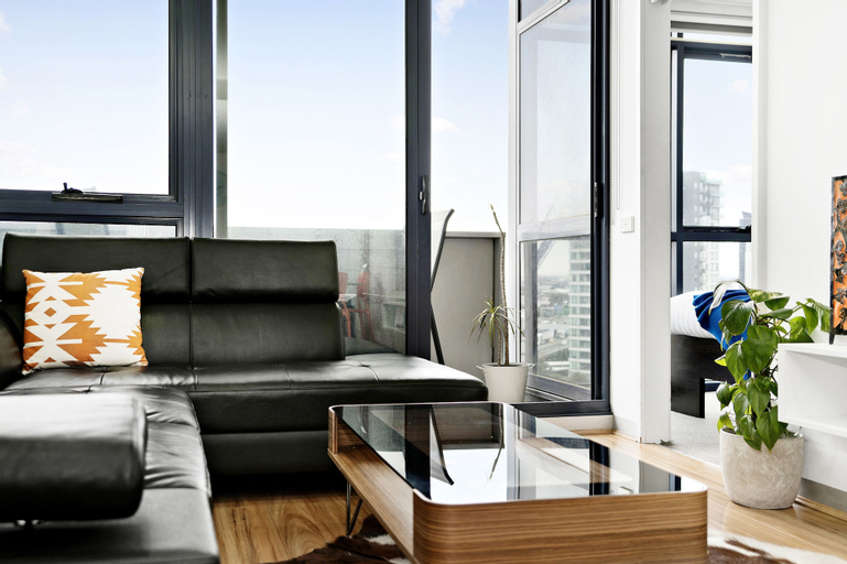 Others 4, ZEE, 2BDR Southbank Apartment, Melbourne