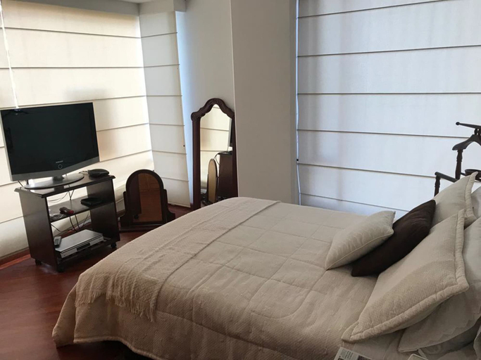 Bedroom, Chico Navarra, Santafé de Bogotá