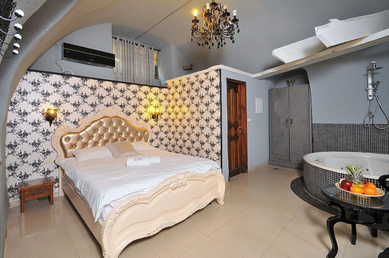 Bedroom 3, Ahuzat Kinorot