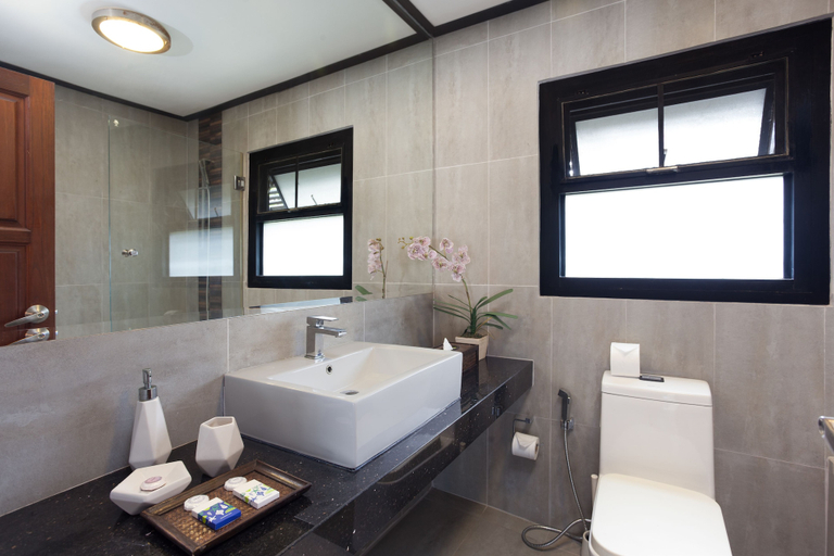 Bathroom 4, Kamala Beach Estate, Pulau Phuket