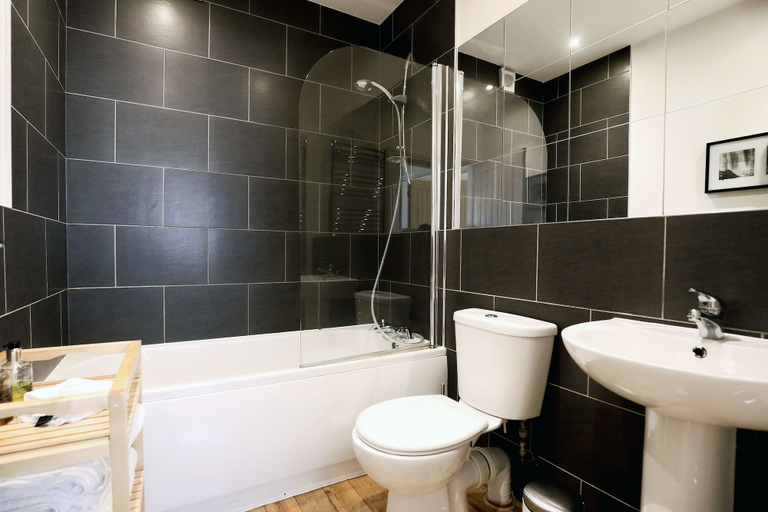 Bathroom 3, Stable Cottage, North Yorkshire