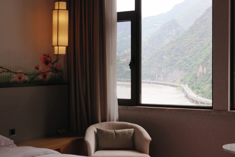 Bedroom 5, Hilton Garden Inn Nujiang, Nujiang Lisu