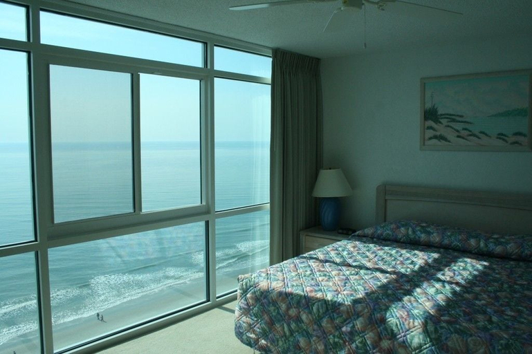 Bedroom 2, Club Regency in Regency Towers, Horry