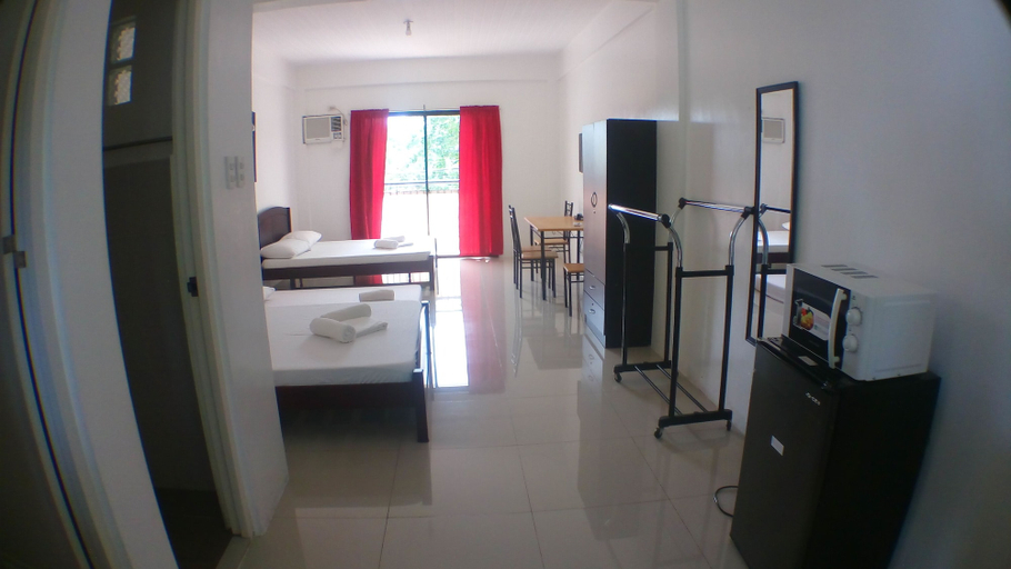 Bathroom 5, The Palines Apartment Hotel, Muntinlupa