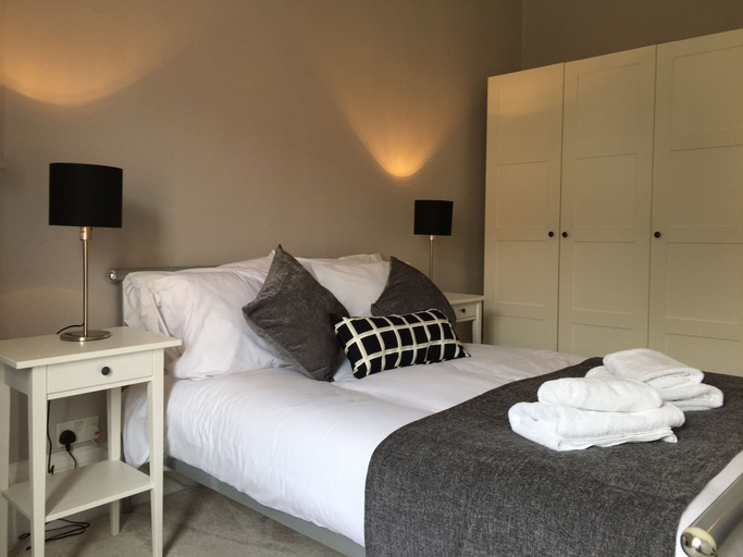 Bedroom 2, Great Location 2 Bed West End Flat, Glasgow