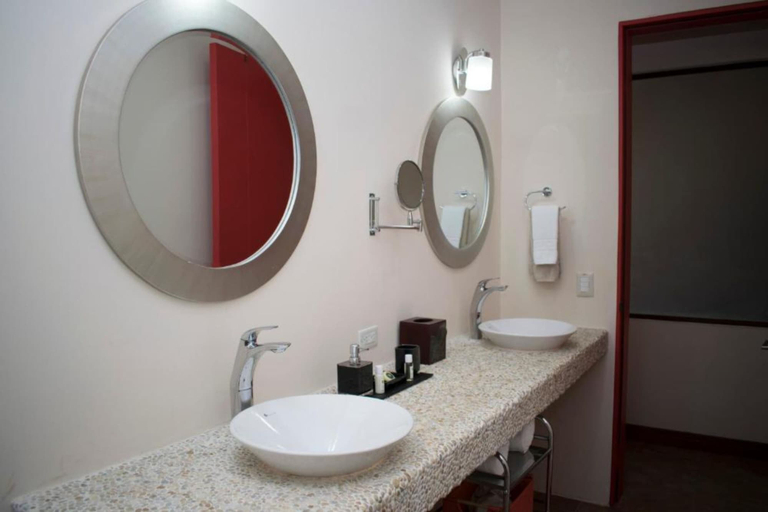 Bathroom 4, Rancho Humo Estancia, Nicoya