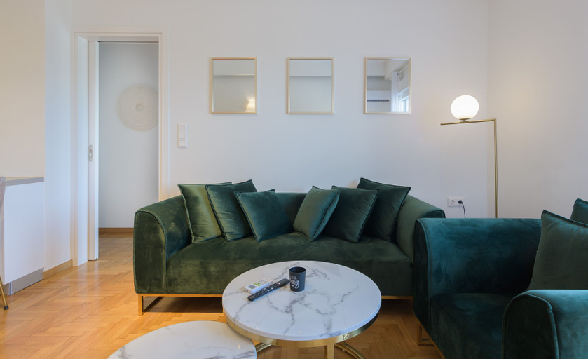 Others 5, Lush Emerald apt in the heart of Athens, Attica
