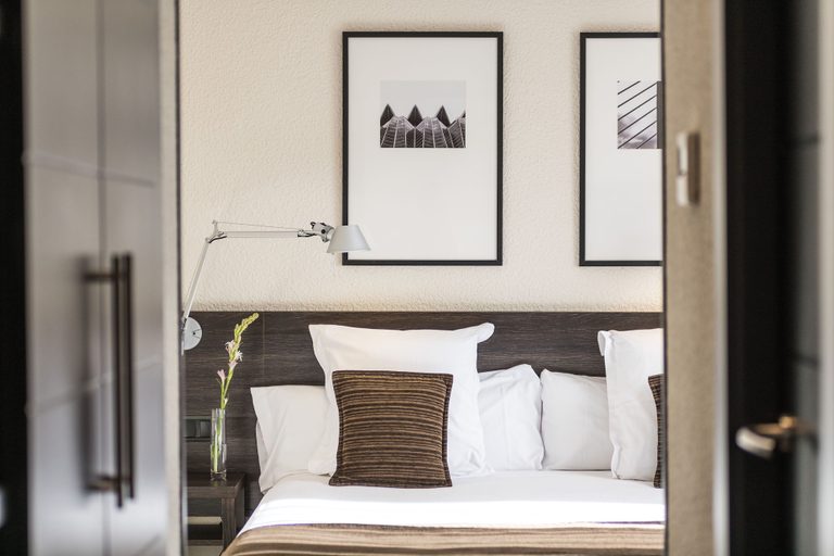 Bedroom 4, Hotel Medium Valencia, Valencia