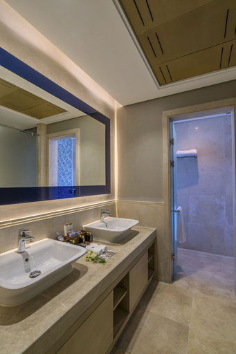 Bathroom 5, Rixos Premium Magawish Suites and Villas, Al-Ghurdaqah