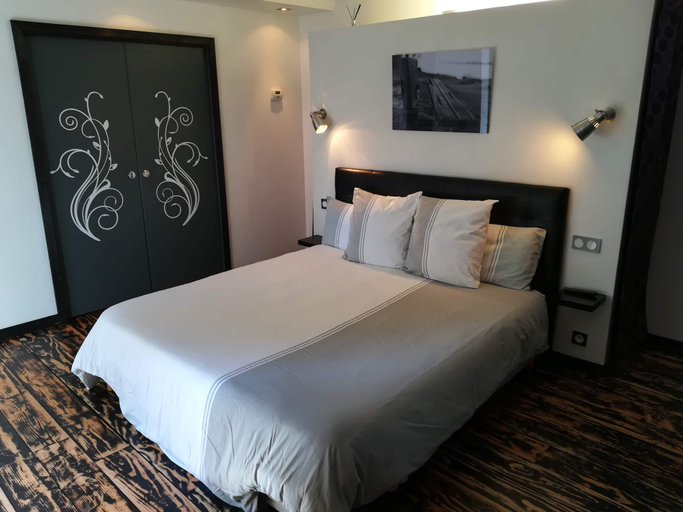 Bedroom 2, Cléome, Seine-Maritime