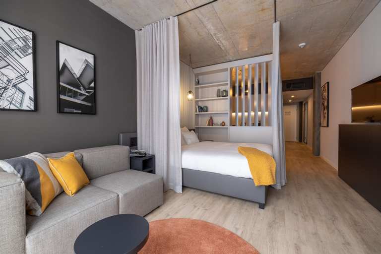 Bedroom 14