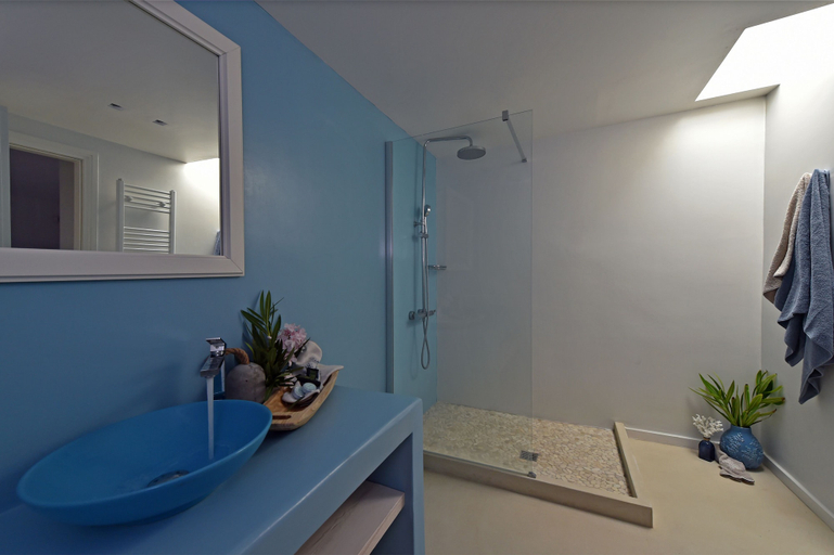 Bathroom 4, Ambassador Luxury Villas, South Aegean