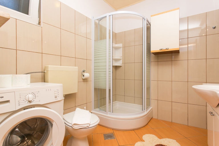 Bathroom 4, Guest House Fontana, Župa Dubrovačka