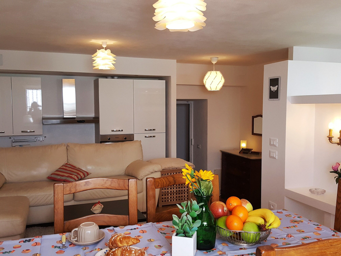 Living area, House Betta, Genova